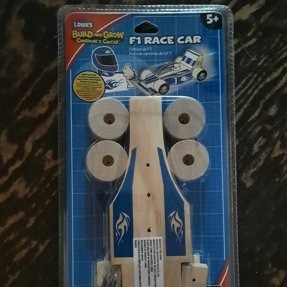 🎈3 for $10🎈Lowe's Build and Grow F1 Race Car